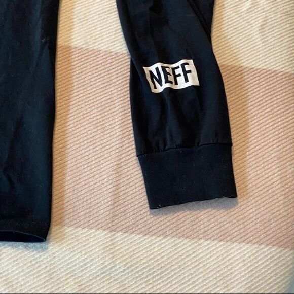 Disney Neff Mickey Long Sleeve Shirt - Picture 4 of 8